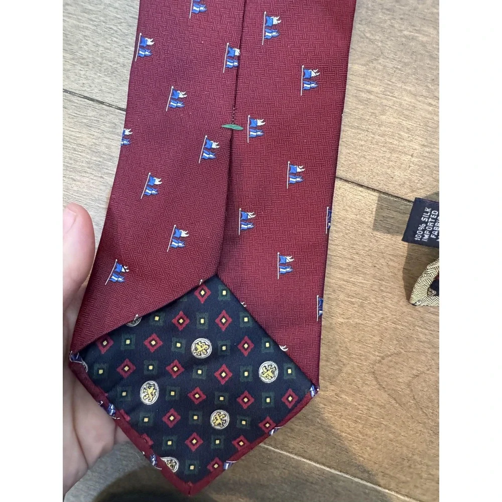 Tommy Hilfiger Tie Mens One‎ Size Burgundy Silk Nautical Flag Print Made USA